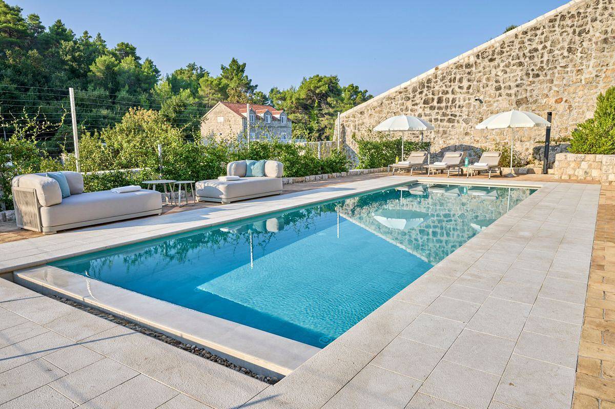 Villa für 14 Personen mit Terrasse in Grad Dubrovnik, Dubrovnik-Neretva