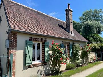 Gîte pour 5 personnes, avec piscine et jardin dans l' Eure
