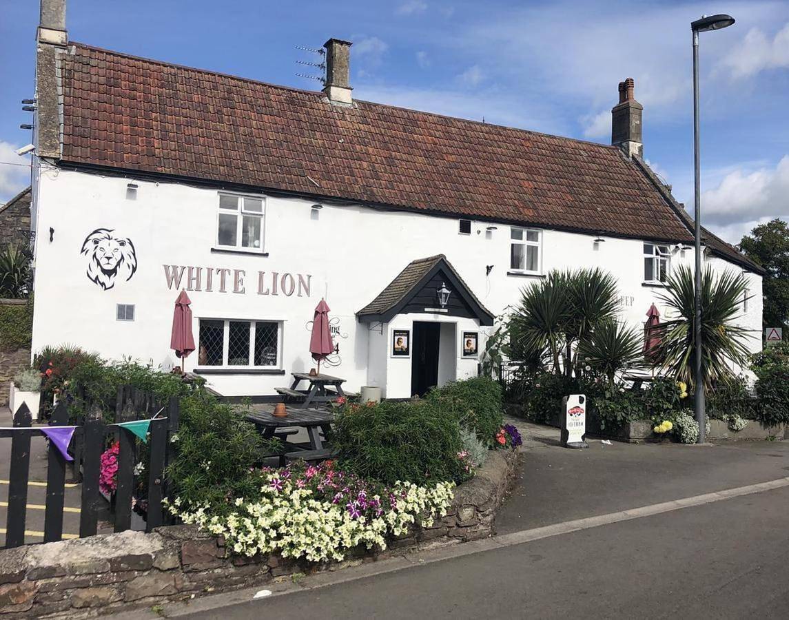 Appartement entier, The White Lion Hotel with Free Parking, 1 Minute Walk to Yate Shopping Centre & Onsite Italian Restaurant in Yate, Gloucestershire du Sud