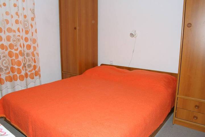 Appartement entier, Garçonnière avec la terrasse et la vue sur le mer Podgora, Makarska in Podgora (Split-Dalmatie), Makarska riviera
