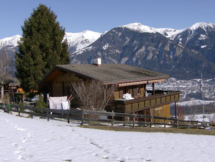 Ganze Ferienwohnung, Haus Chalet Beverin - 6-Bettwohnung in Tartar, Cazis