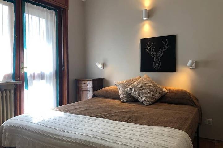 Ganze Wohnung, Helle Unterkunft in Sauze D'Oulx in der Nähe der Skipisten, ideal für Familien in Sauze d'Oulx, Via Lattea