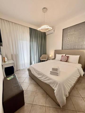 Gîte pour 2 personnes, avec balcon et vue à Serrès