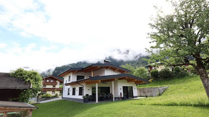 Bauernhof für 5 Personen, mit Terrasse im Zillertal