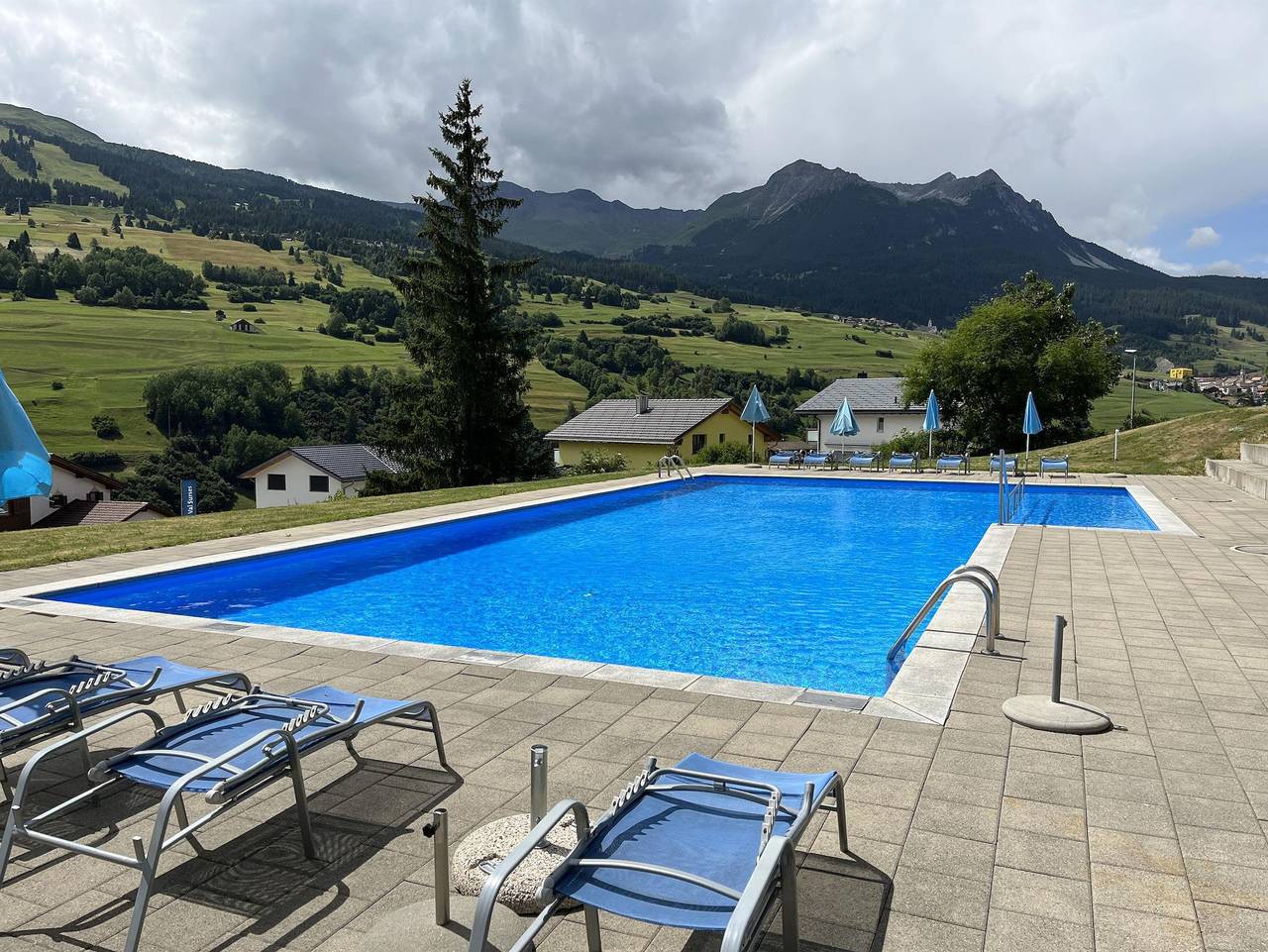 Ganze Ferienwohnung, Tgesa Sunnmatt Nr 11 - 2.5 Zimmerwohnung -  2 Betten in Surses, Albula