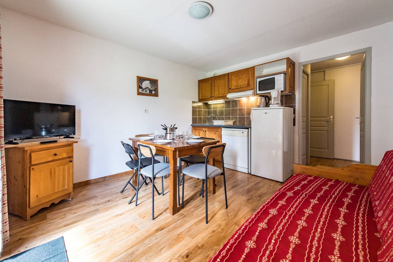 Ganze Wohnung, Cozy 35m2 Apartment in Albiez-Montrond in Col du Mollard, Albiez-Montrond