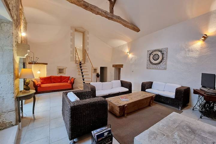 Gîte pour 6 personnes, avec jardin et terrasse