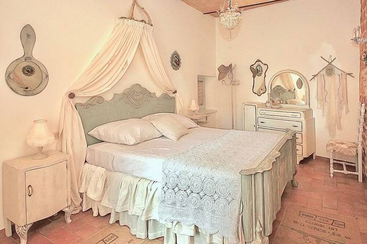 Appartamento intero, Patio House  balcony  shabby chic home in Spello in Spello, Perugia e dintorni