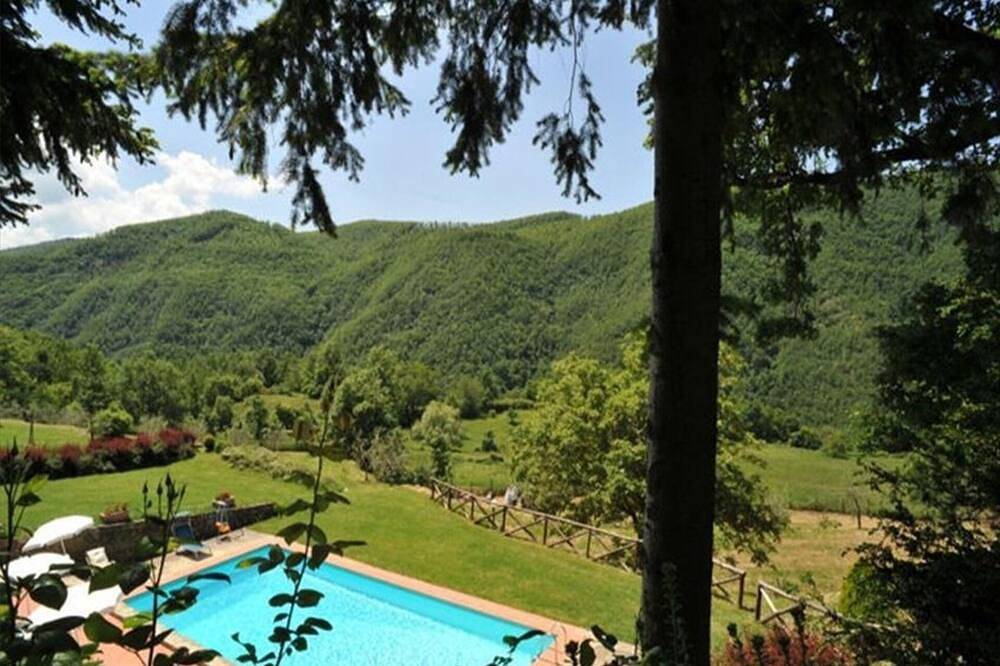 Große Watermill Villa in der Nähe von Florenz in Londa, Florenz Provinz