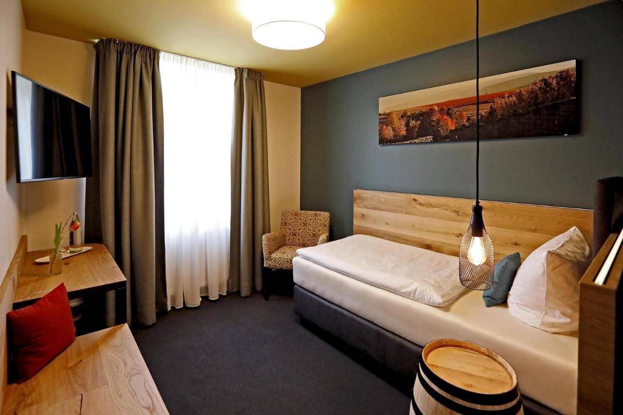 Casa Palatina Vinotel in Großkarlbach, Deutsche Weinstraße
