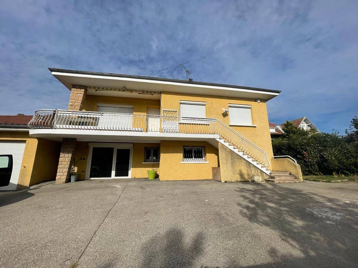 Appartement entier, Appartement dans maison in Heyrieux, Région de Vienne