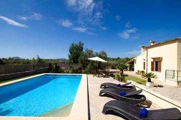 Villa in Pollença, Serra de Tramuntana für 4 