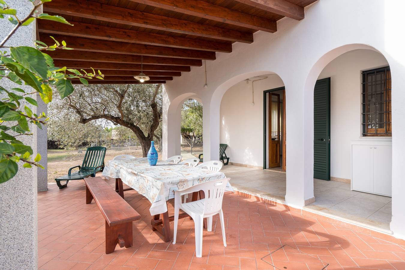 Ferienhaus 'Villa Francesco P Terra' mit privater Terrasse und eigenem Garten in Sas Linnas Siccas, Orosei