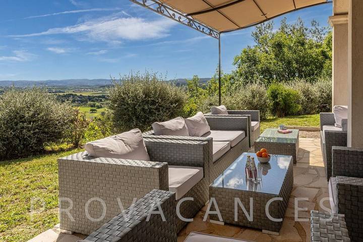 Holiday house with pool and views between Fayence and Seillans in Fayence, Region de Draguignan