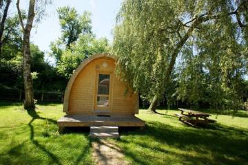 Gîte pour 3 personnes, avec jardin et sauna, animaux acceptés à Champvert