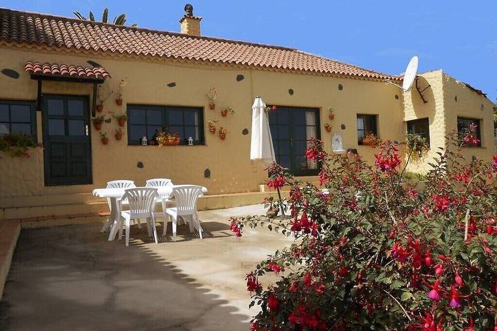 Finca für 5 Personen, mit Garten und Terrasse, mit Haustier in Los Realejos
