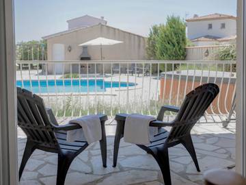 Villa for 10 Guests in Aigne, Occitanie, Picture 4