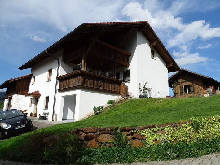 Ferienwohnung für 2 Personen, mit Balkon/Terrasse und Balkon in Grafenwiesen