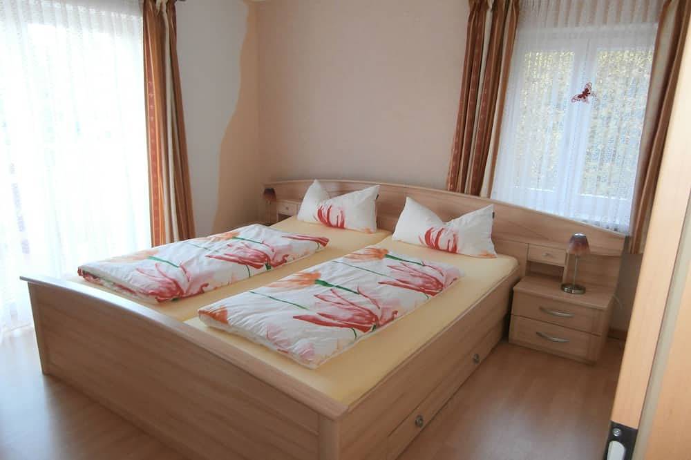 Ferienhaus  in traumhafter Natur mit gr. Außenpool, für Familien, mit Haustieren in Zachenberg, Ostbayern