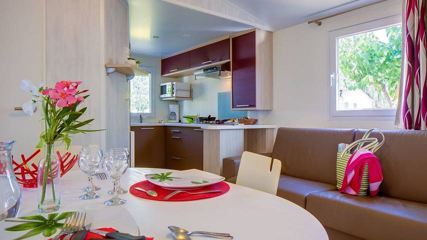 Camping für 6 Personen, mit Whirlpool und Terrasse sowie Pool in Vias Plage - 3