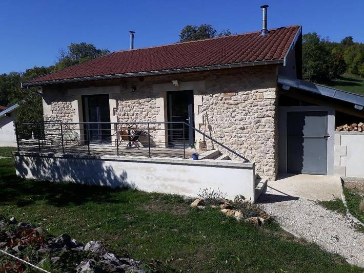 Gîte pour 6 personnes, avec vue et jardin à Vavincourt