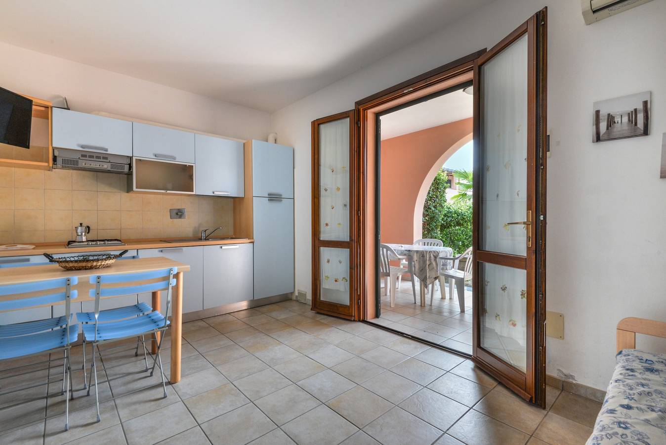 Entire apartment, Apartment '3B' with Private Terrace and Air Conditioning in Marina di Campo, Elba