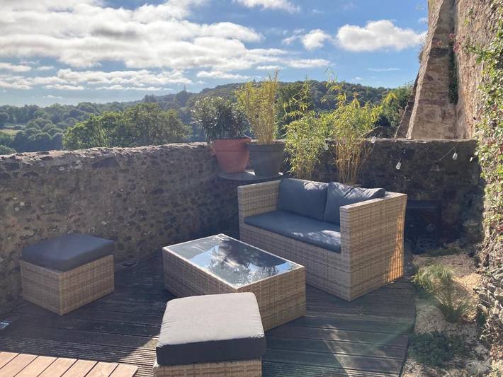 Location de vacances pour 2 personnes, avec terrasse et vue à Sainte-Suzanne - 3