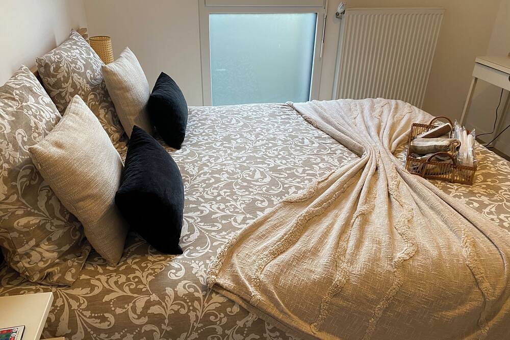 Entire apartment, Le Cosy de l'Ourcq, 40m² one-bedroom apartment 20 minutes from Paris in Villepinte, Seine-Saint-Denis