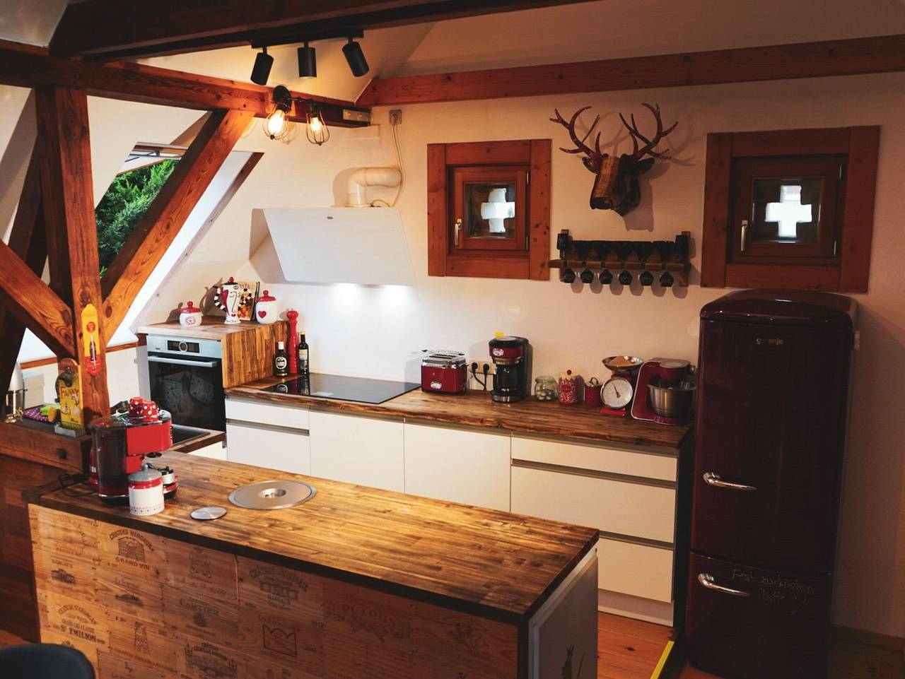 Ganze Ferienwohnung, Historisches Retro Loft 70m2 mit Garten in Caputh, Schwielowsee