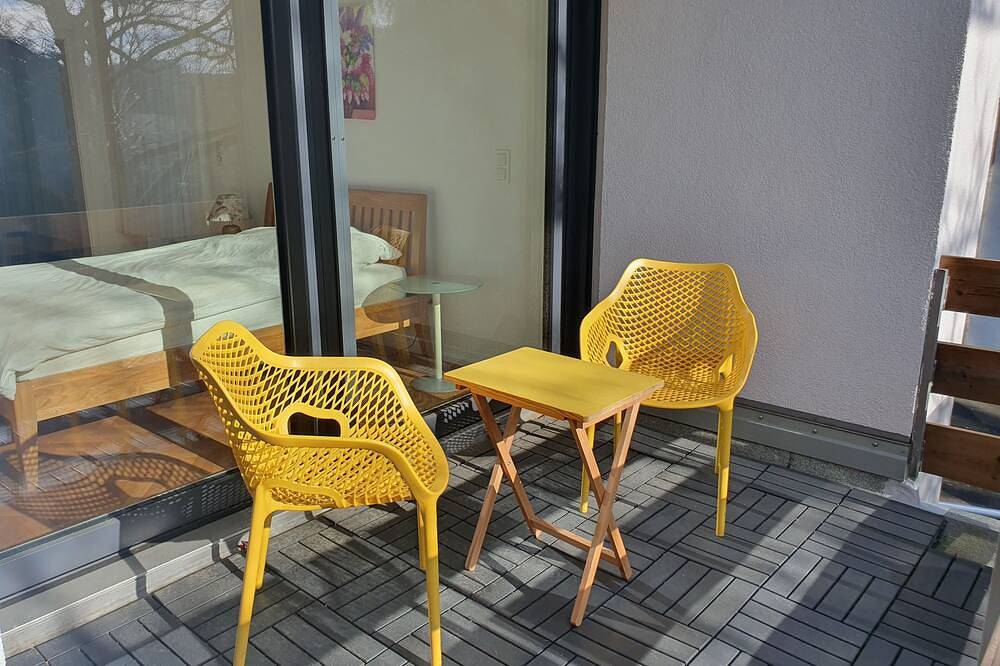 Ganze Wohnung, Gemütliches Apartment mit Küche - fußläufig zu Museumsmeile und Rheinauenpark in Bonn, Rheinland