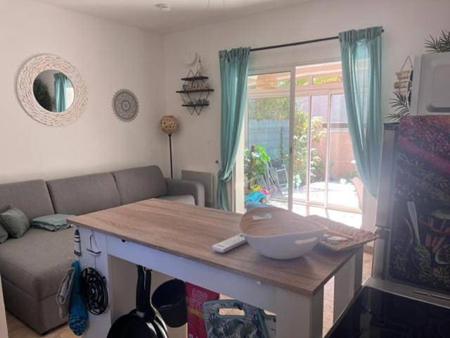 Gîte pour 4 personnes, avec Terrasse dans Port de Miramar