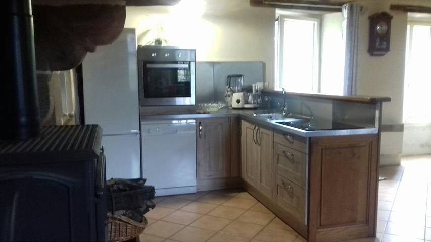 Gîte pour 4 personnes, avec jardin à Vessey - 3