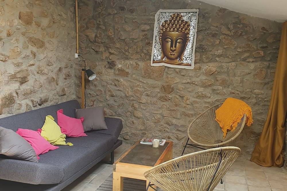 Joli Mazet Indépendant à Louer in Robiac-Rochessadoule, Cevenas