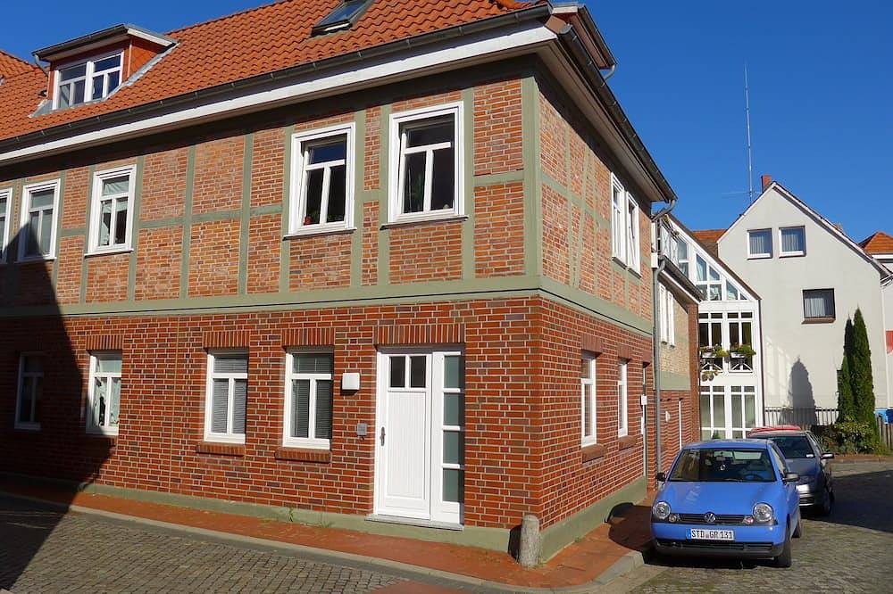 Ganze Wohnung, Ferienwohnung “Hansestadt Stade” – Stilvoll wohnen im Herzen der Altstadt in Stade, Cuxland