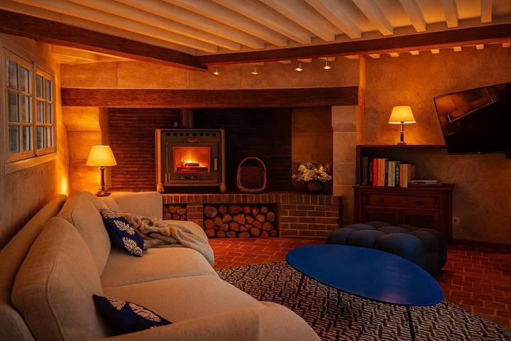 Location de vacances pour 6 personnes, avec jardin et vue, animaux acceptés à Les Champeaux