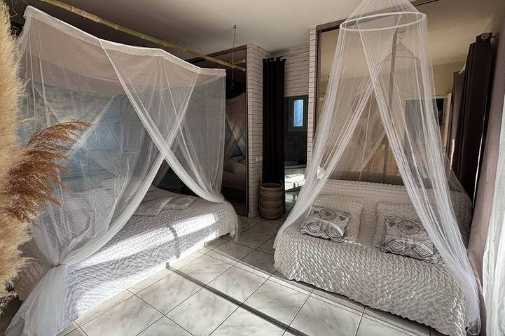 Location de vacances pour 12 personnes, avec jardin, animaux acceptés à Saint-Drézéry - 3