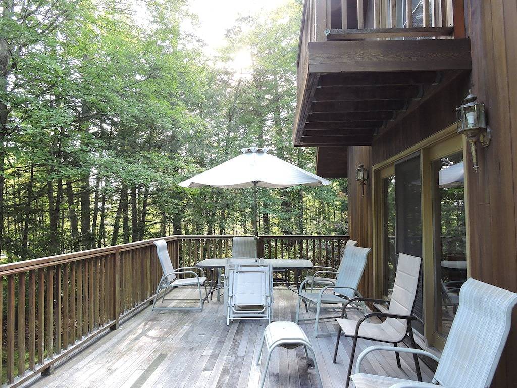 Large Suissevale Winnipesaukee Home 2 Minute Walk To Beach in Moultonborough, Lake Winnipesaukee