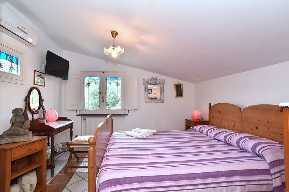 Villa in Sant'agata Sui Due Golfi mit 3 Schlafzimmern 8 Schlafplätzen in Torca, Neapel Provinz