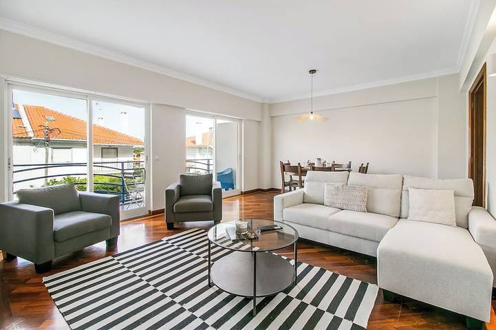 Ferienwohnung für 6 Personen, mit Balkon und Garten sowie Pool - 1
