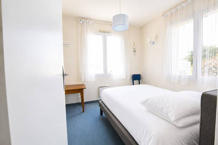 Grande Maison Familiale - 13 personnes - avec Vue Mer à 100m de la mer in Préfailles, Côte de Jade