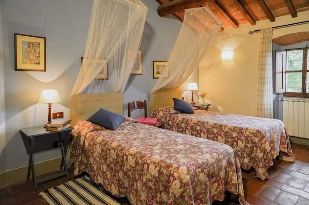Beautiful Tuscan home between Florence & Siena in San Casciano in Val di Pesa, Firenze province