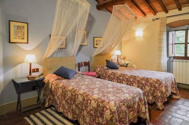 Beautiful Tuscan home between Florence & Siena in San Casciano in Val di Pesa, Firenze province