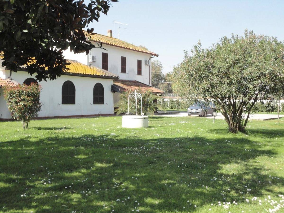 Triple Room with Private Bathroom in Sabaudia, Pontinische Ebene