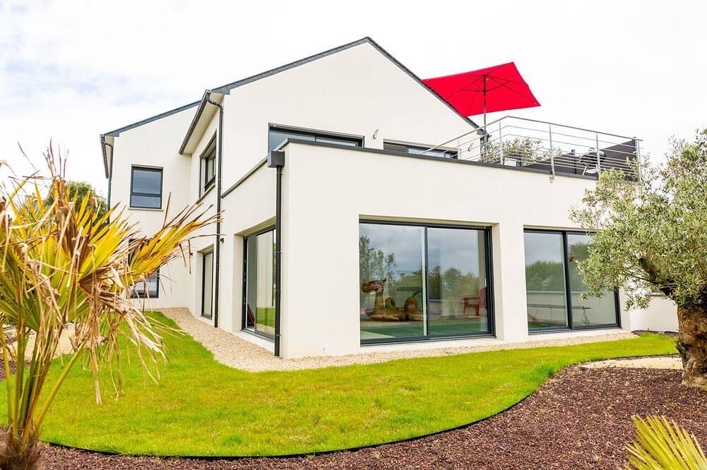 Villa Surcouf 5 stars - sea view - private pool and beach 200m away in Roscoff, Ceinture Dorée
