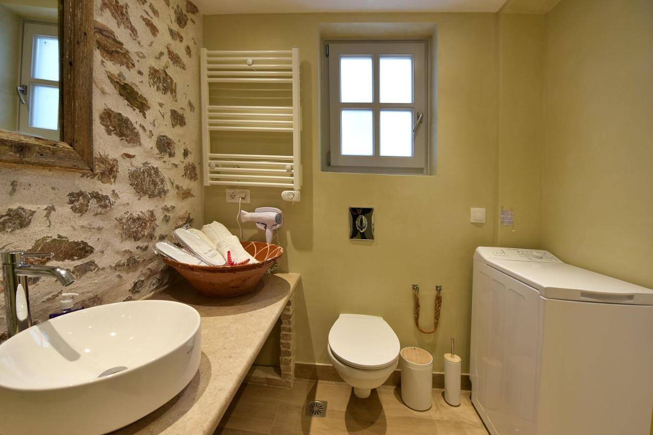 Appartement entier, One-Bedroom Apartment in Hydra