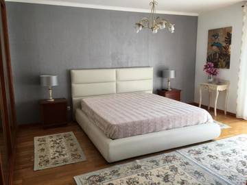 Maison d’hôte pour 2 personnes, avec jardin et vue à Nazaré