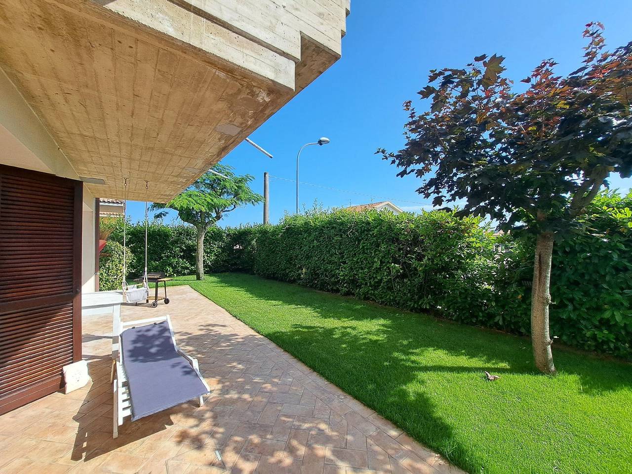Entire holiday apartment, Holiday home "Daphne Experience". in Loreto Aprutino, Pescara Province
