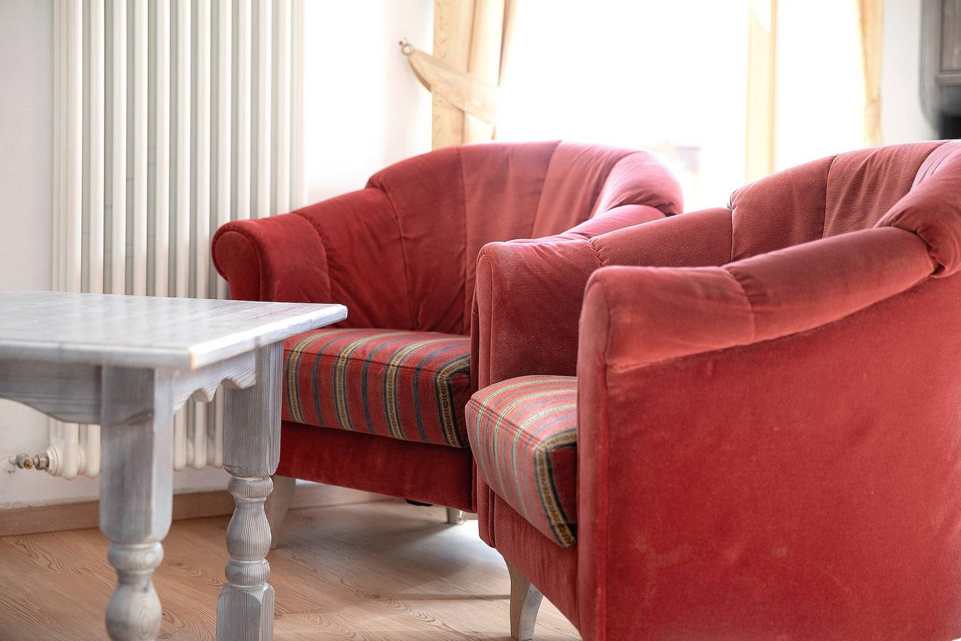 Entire apartment, Holiday Apartment "Casa Li Roina n 46" with Mountain View, Balconies & Wi-Fi in Livigno (Town), Livigno