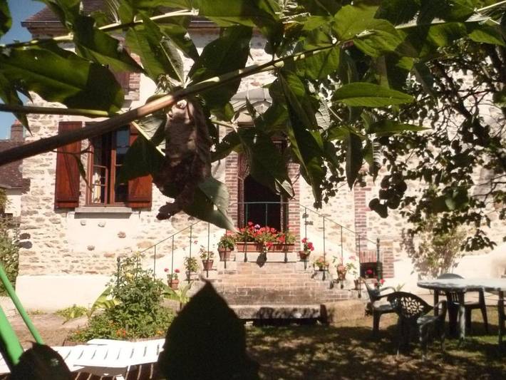 Location de vacances pour 7 personnes, avec jardin et vue, animaux acceptés à Chéu