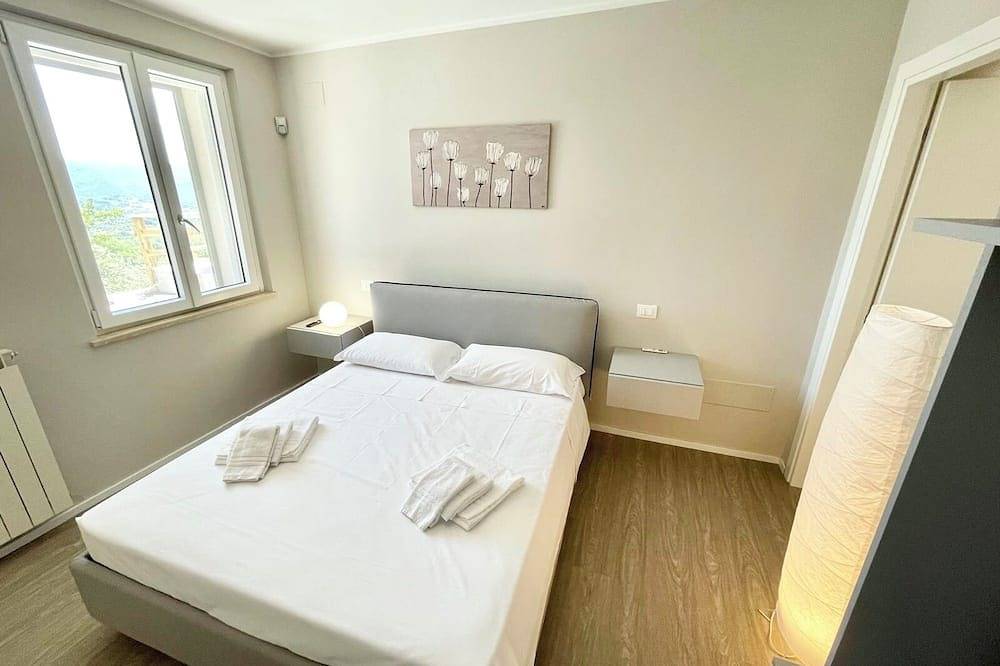 Villa Ipnotica - exc pool - Slps 7 + children by request - no extra charge in Spoleto, Perugia Province
